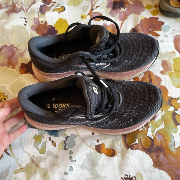 Brooks Women's Glycerin 19 Running Shoes 10.5 Nearly New - Picture 2 of 6